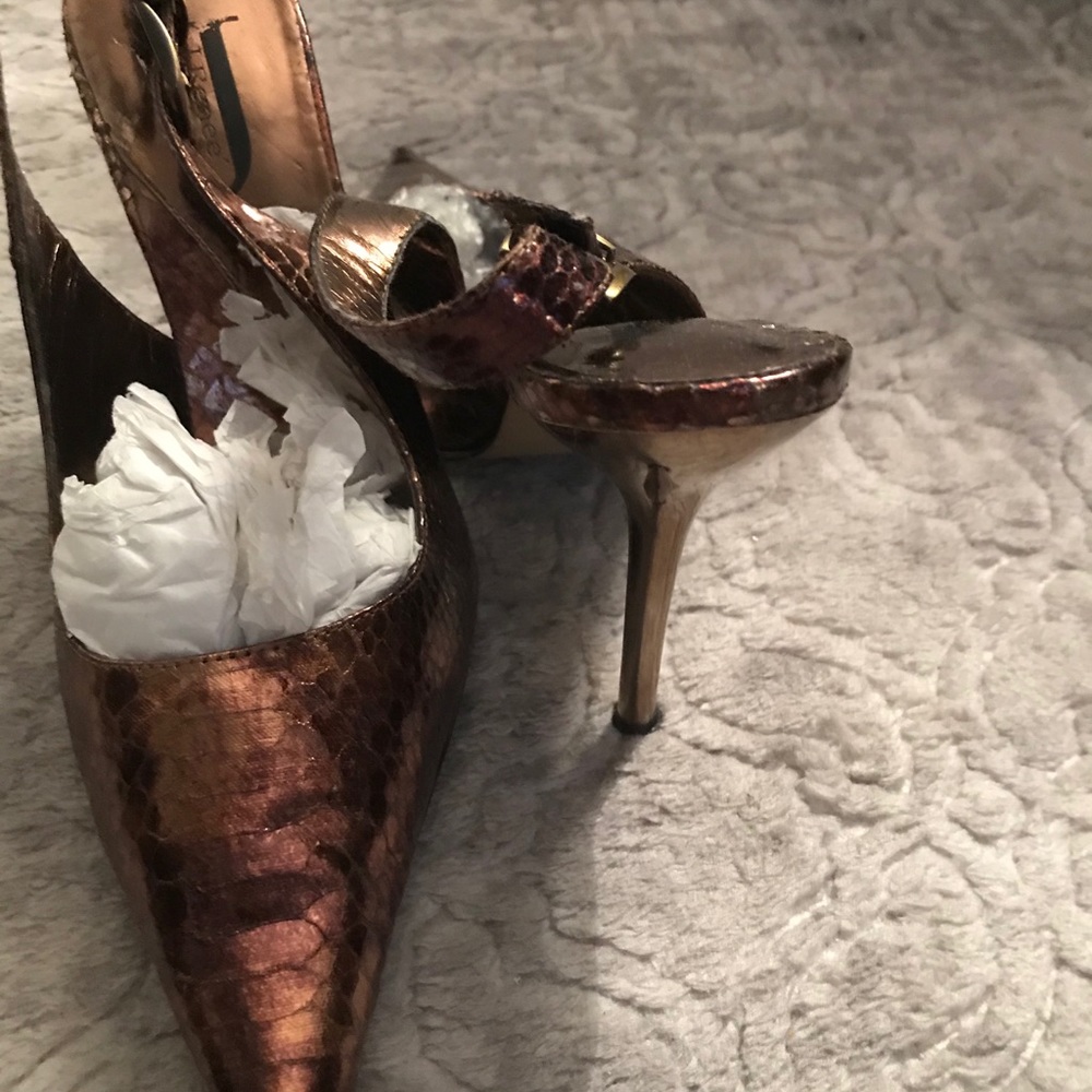 Jrenee pumps